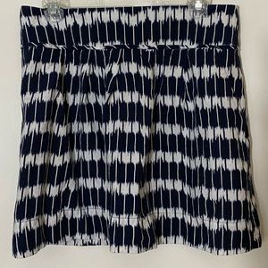 LOFT Mini Skirt inside pockets Size 8